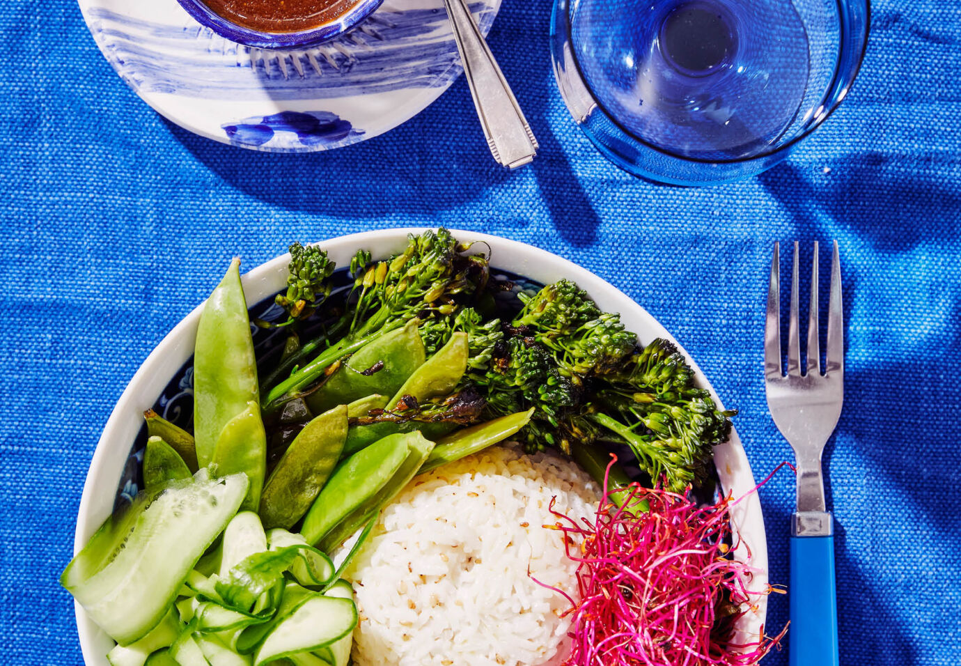 Vegetarische Rijstbowl met Honing-Sojasaus